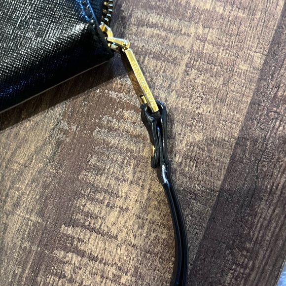 Marc Jacobs wristlet - Picture 4 of 5